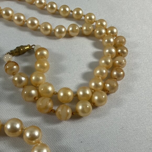 Lot 6 Pieces Faux Pearl Necklaces Stretch Bracelets Twisted Some Vintage - Picture 9 of 16